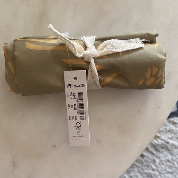 Madewell The (Re)sourced Reusable Tote Bag - Picture 3 of 5